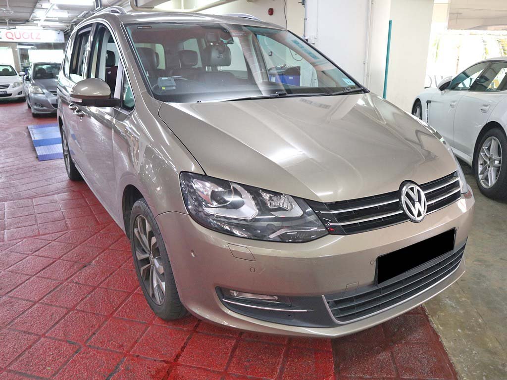 Volkswagen Sharan 2.0 TSI At