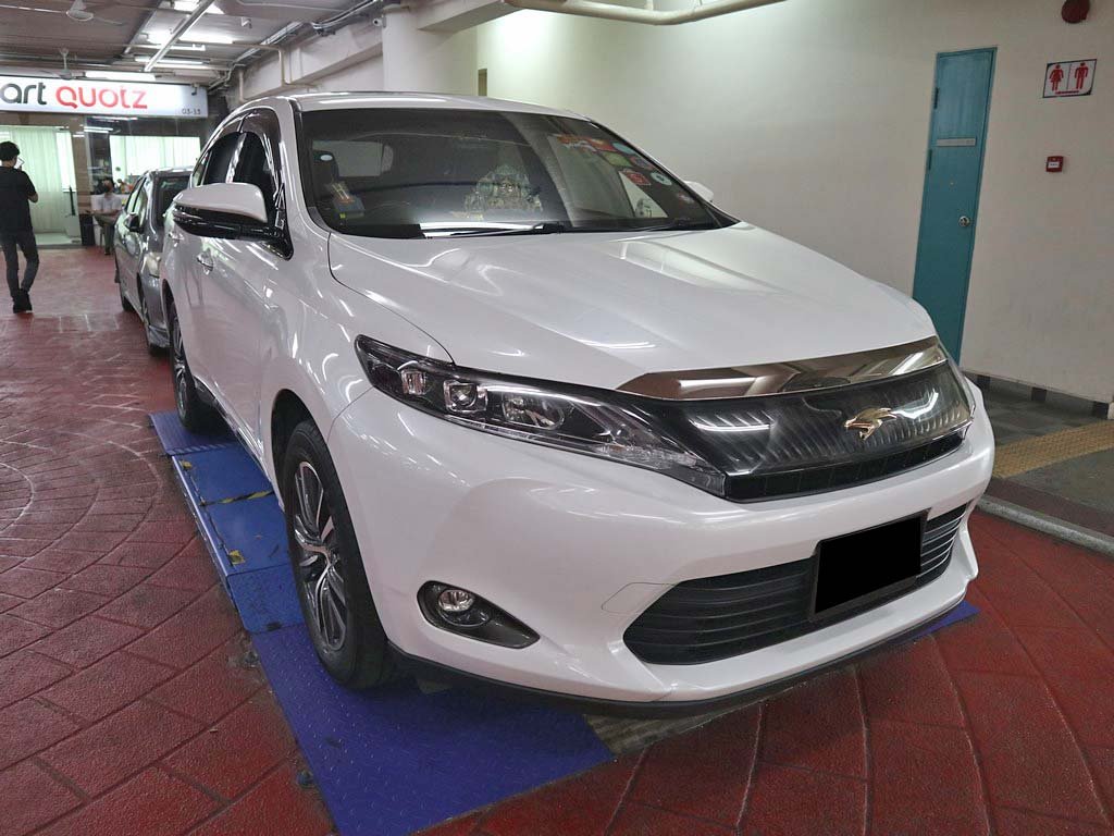 Toyota Harrier Elegance 2.0 A