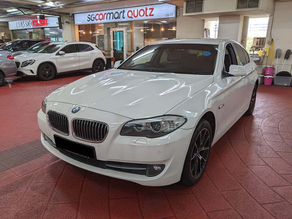 BMW 523I 2.5A (COE Till 12/2030)