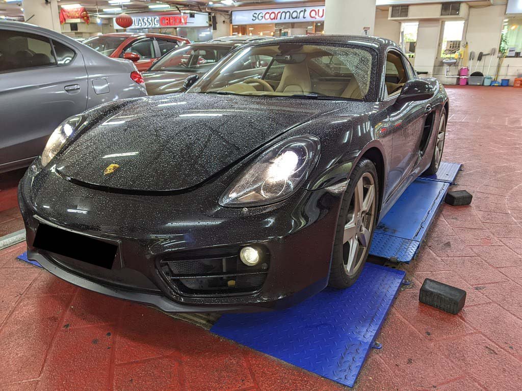 Porsche 981 Cayman PDK E5