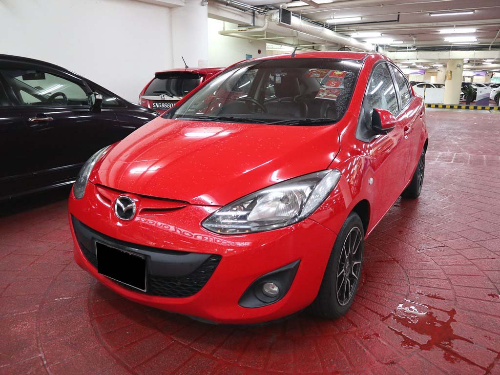 Mazda 2 SDN At V Grade (COE Till 08/2025)