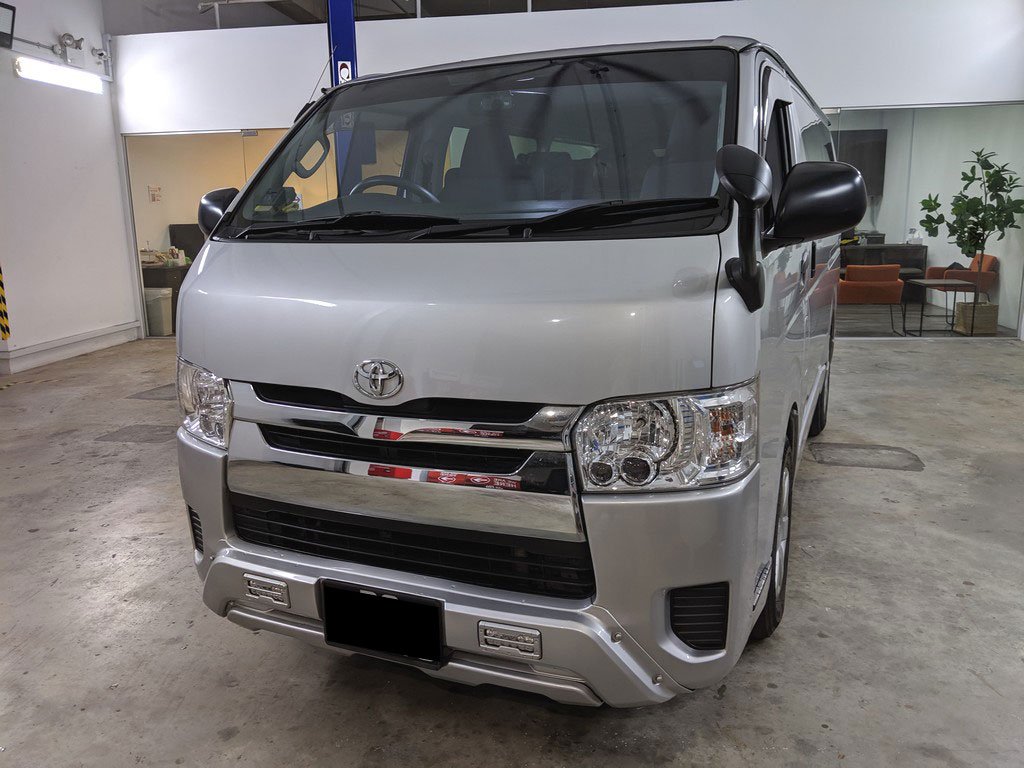 Toyota Hiace Dx 2.8 Auto