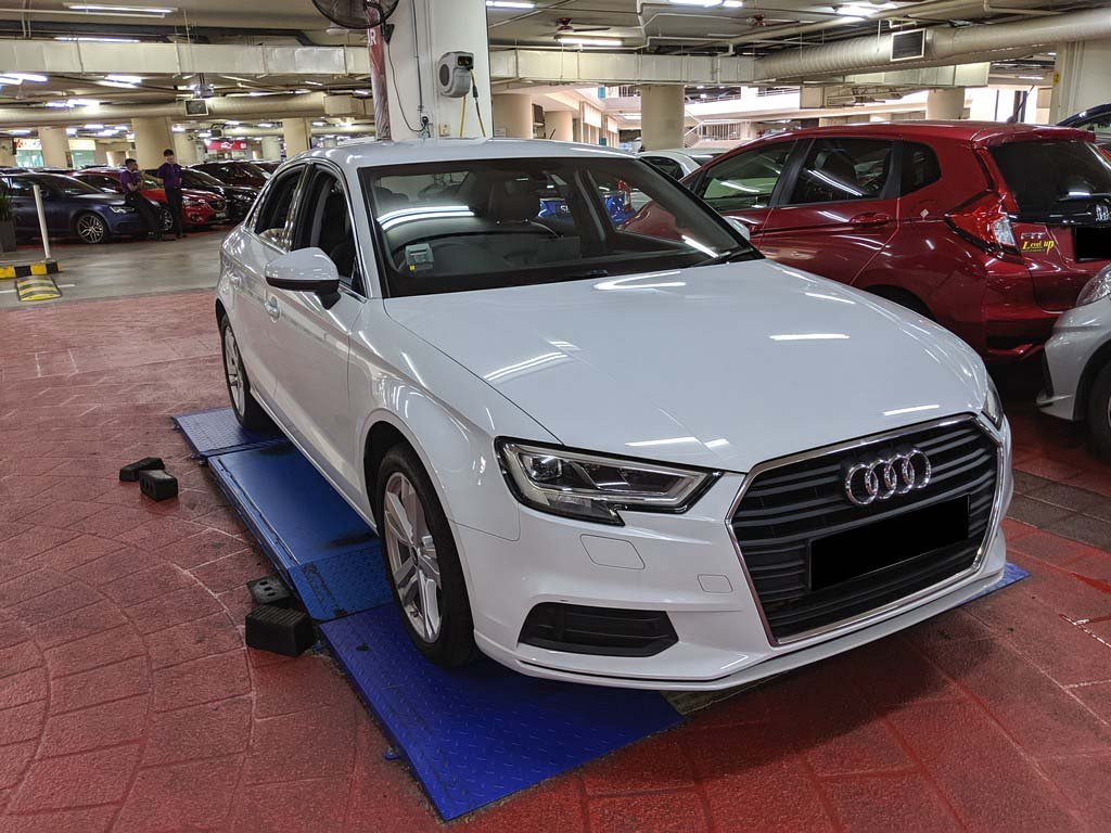 Audi A3 Sedan 1.0 TFSI S Tronic (LED)