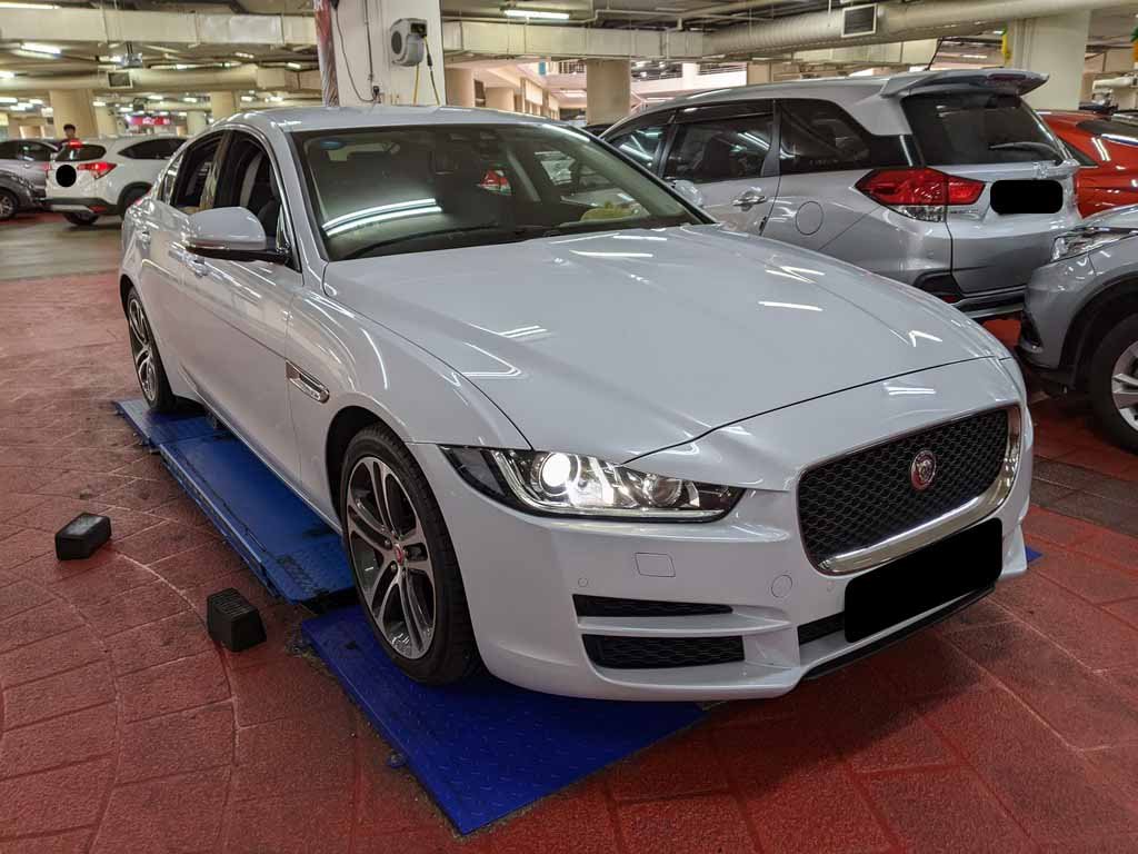 Jaguar XE 2.0P I4