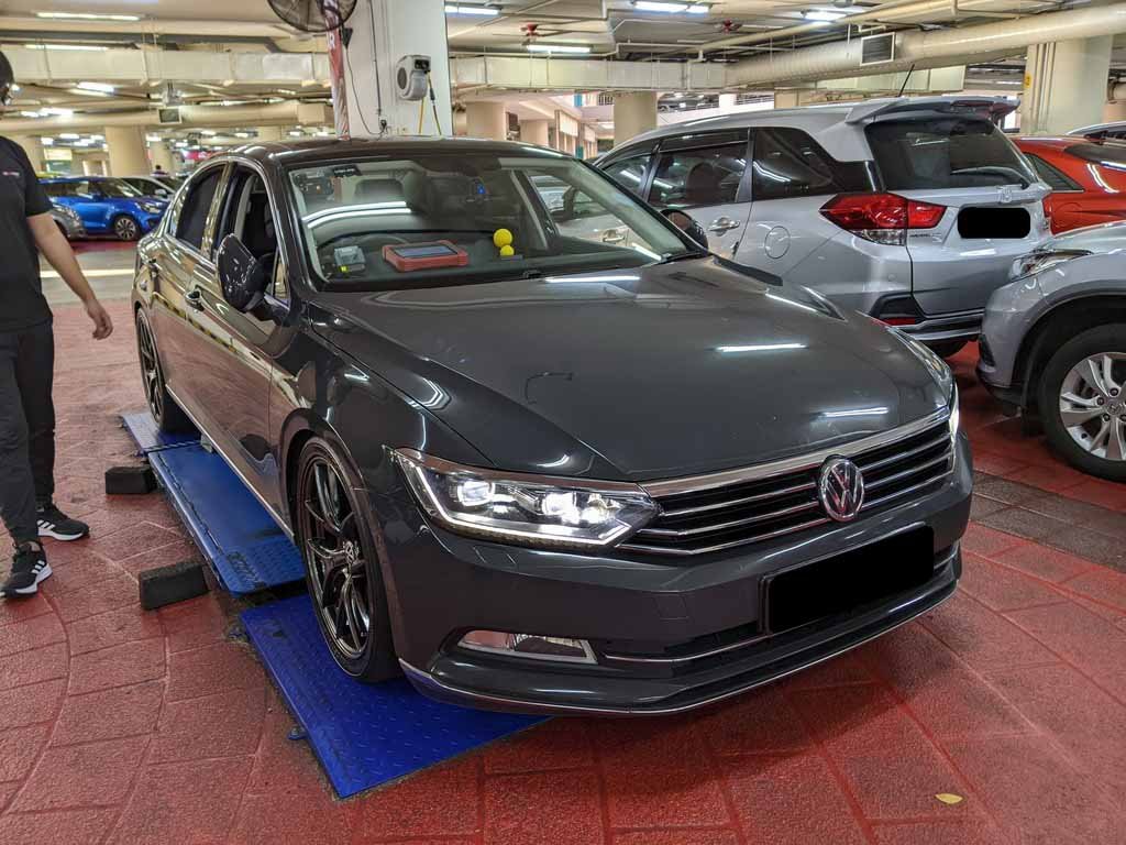 Volkswagen Passat B8 2.0 TFSI AT Sunroof