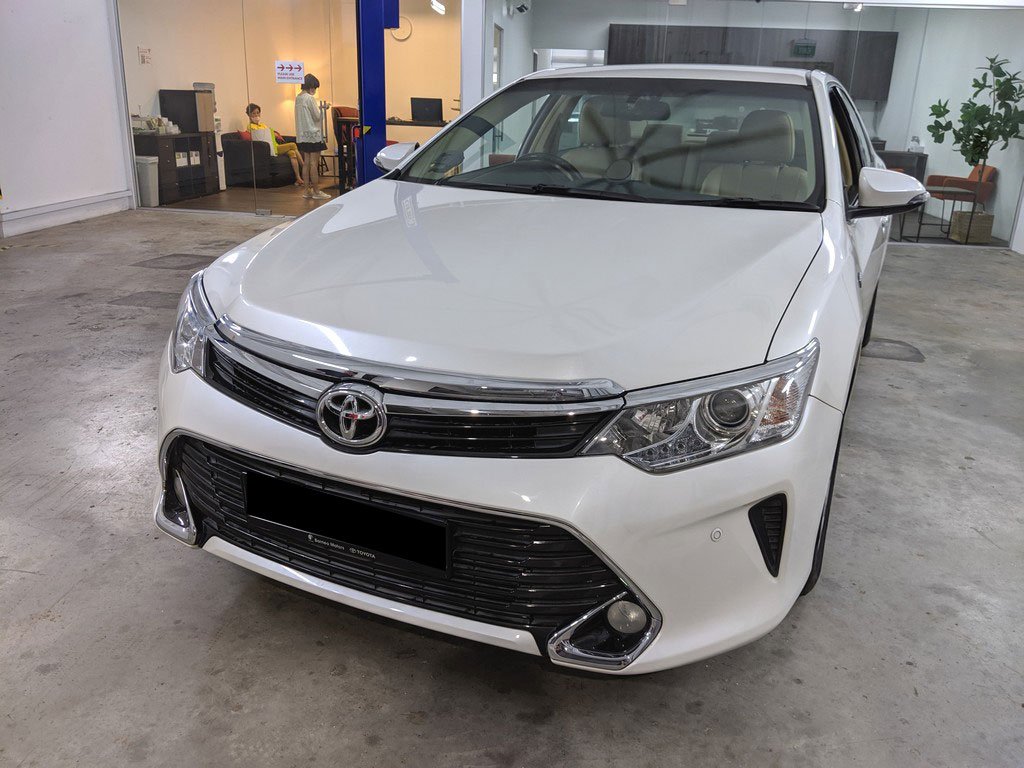 Toyota Camry 2.5 Auto