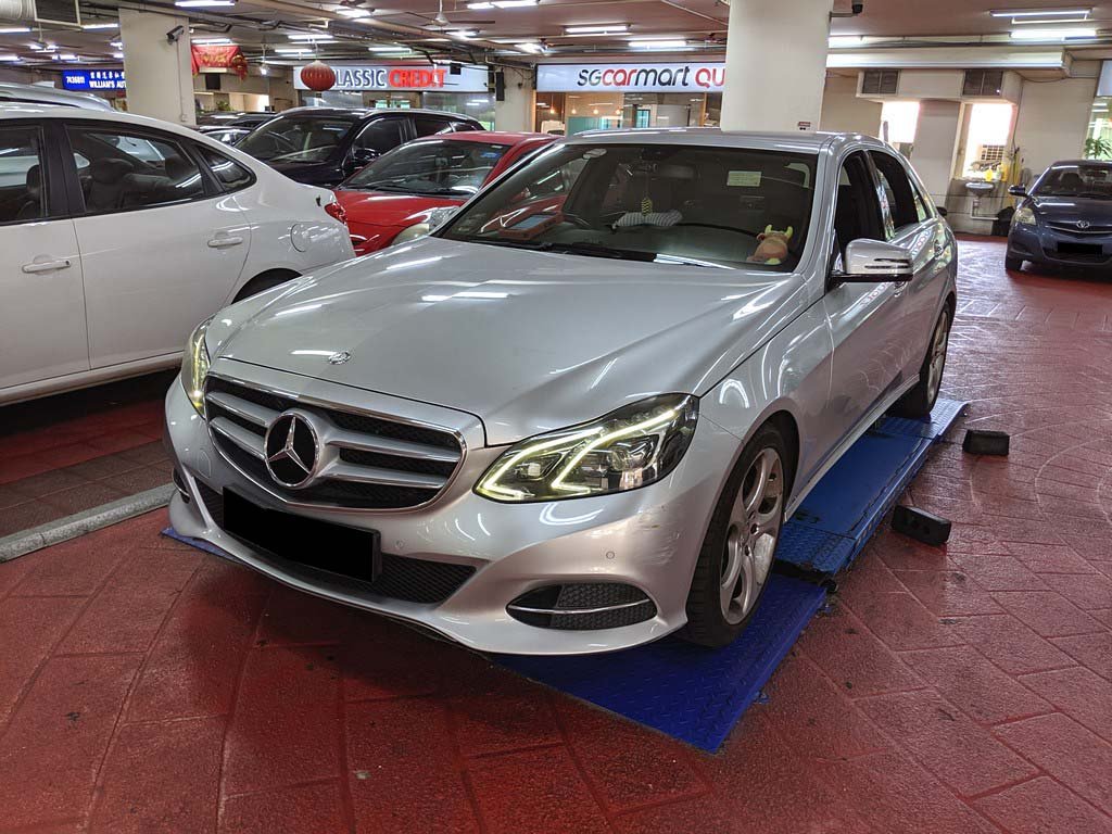 Mercedes Benz E250 Sedan (R18)