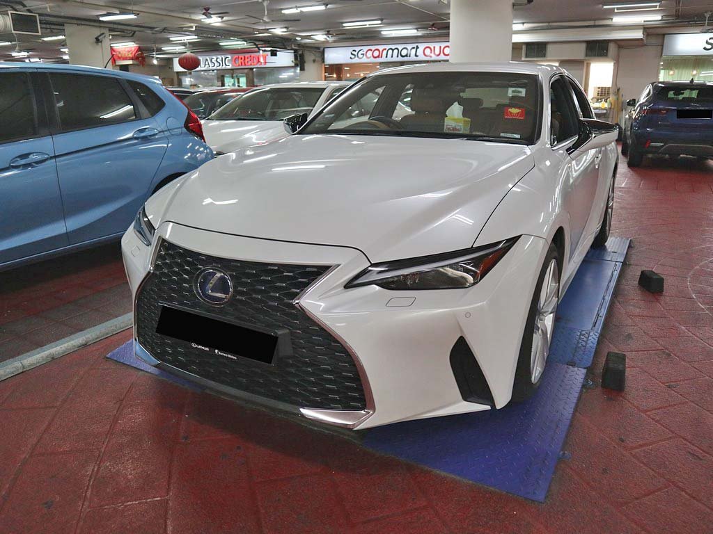 Lexus IS300H Sedan (AT) (2WD) Executive (Hybrid)