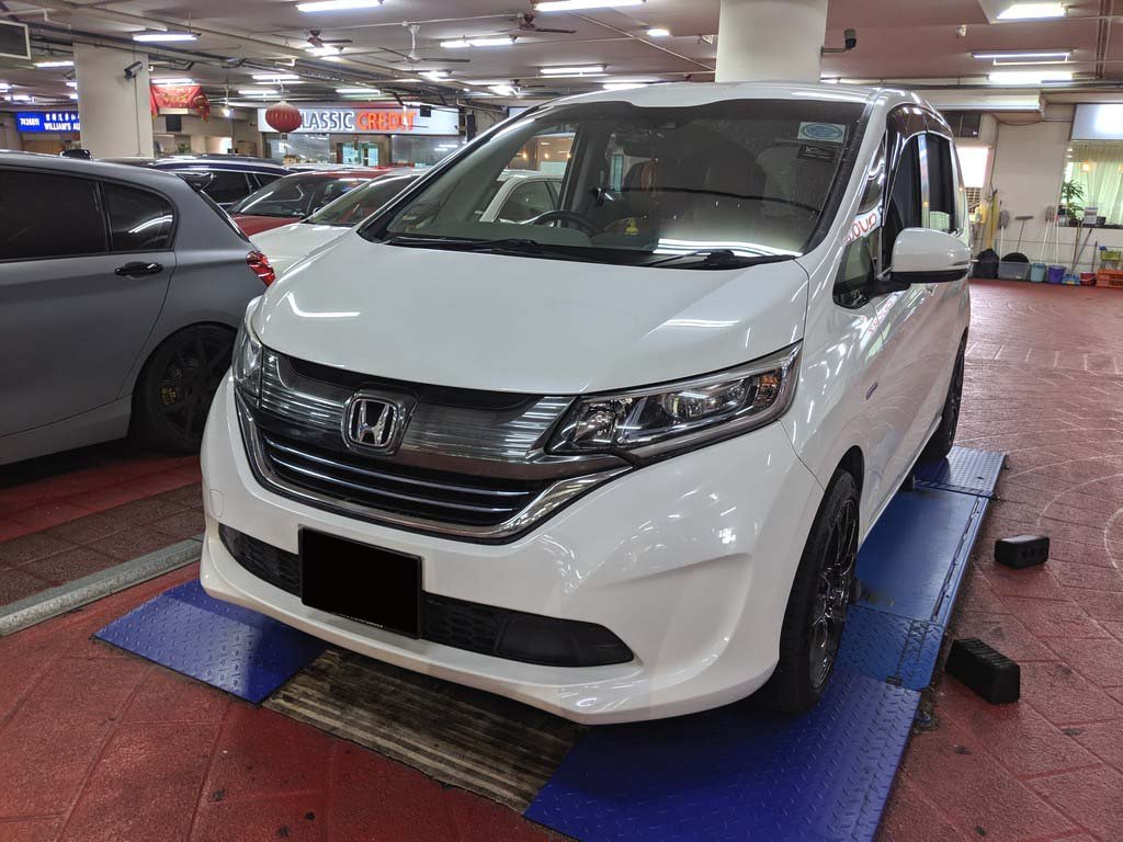 Honda Freed 1.5g Auto (Hybrid)