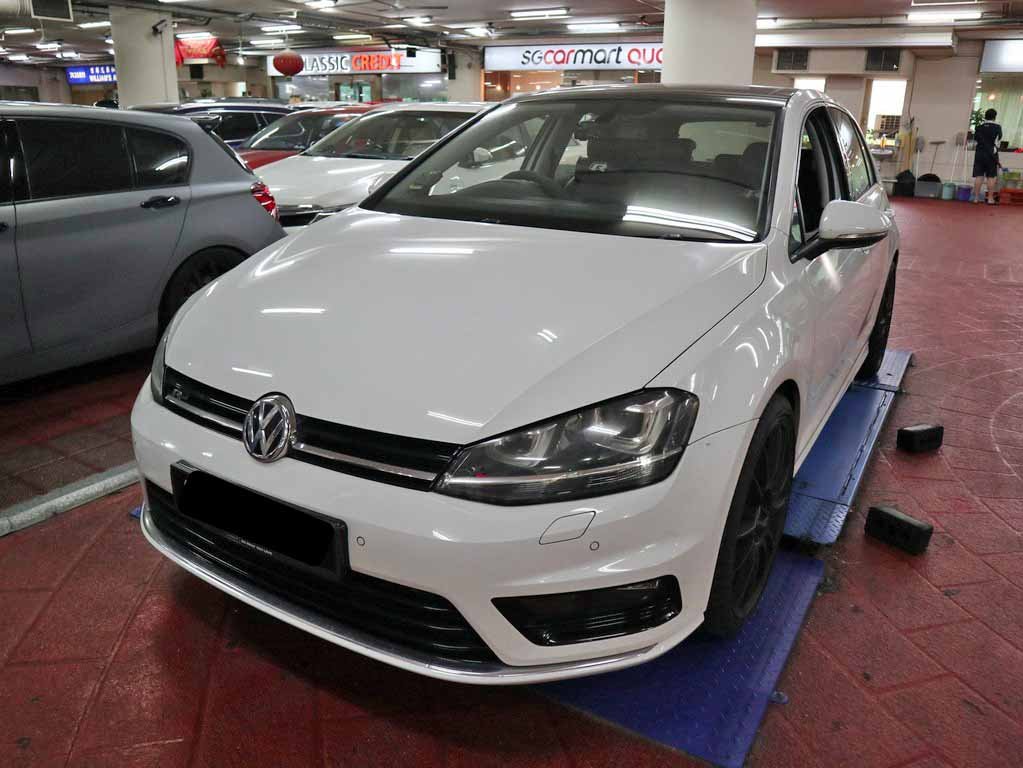 Volkswagen Golf 1.4 TSI R-Line A Sunroof