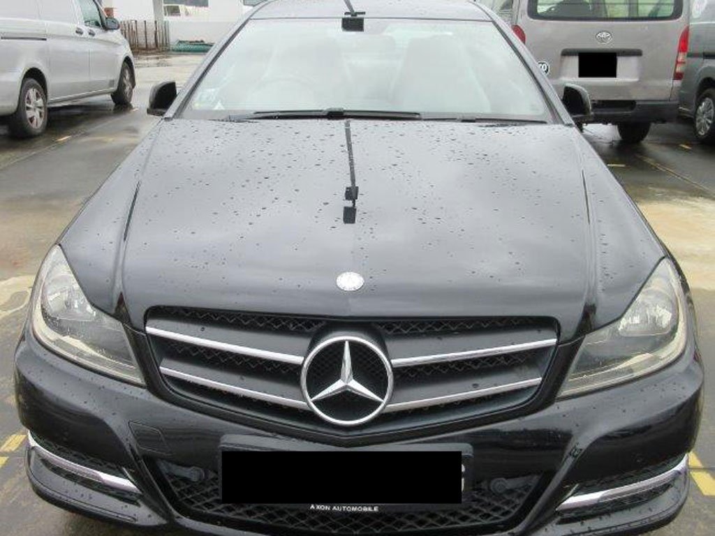 Mercedes Benz C 180 (COE Till 12/2031)