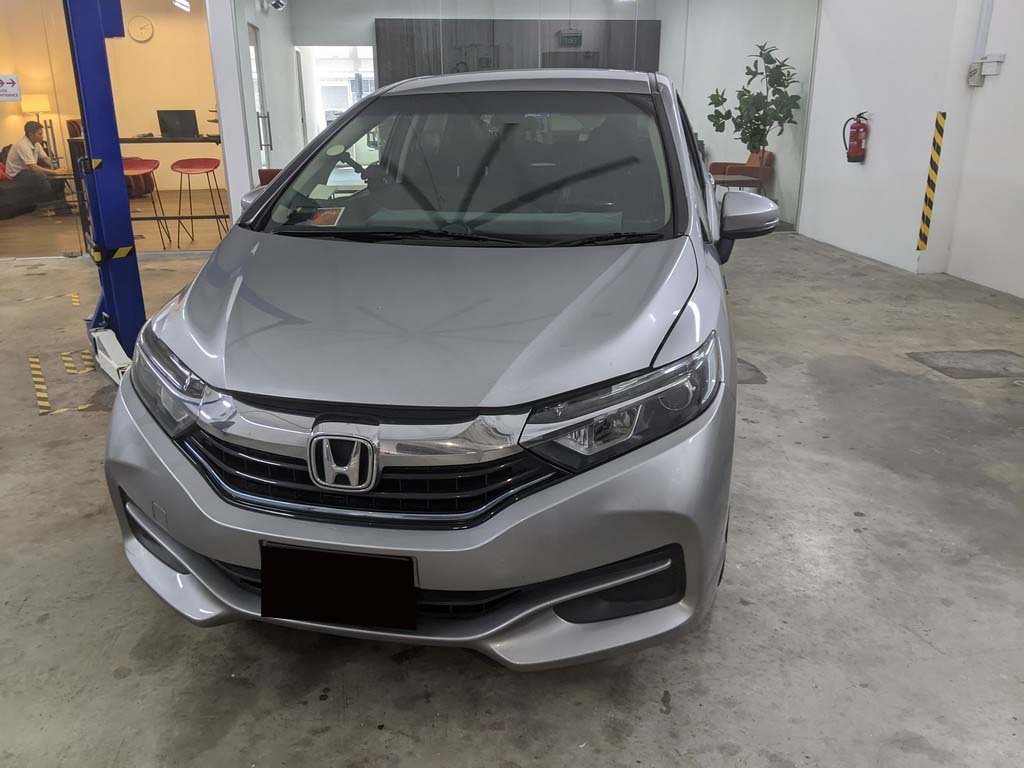 Honda Shuttle Hybrid 1.5 Auto (Hybrid)