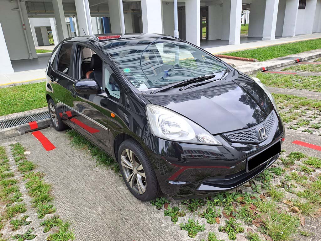 Honda Fit 1.3G A (COE Till 09/2023)