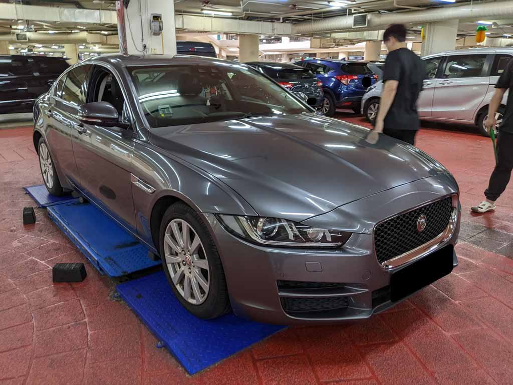 Jaguar XE 2.0 I4D Tss