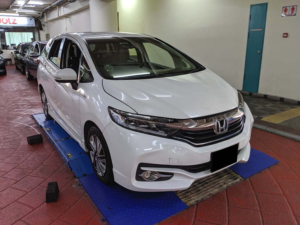Honda Shuttle 1.5 Auto (Hybrid)