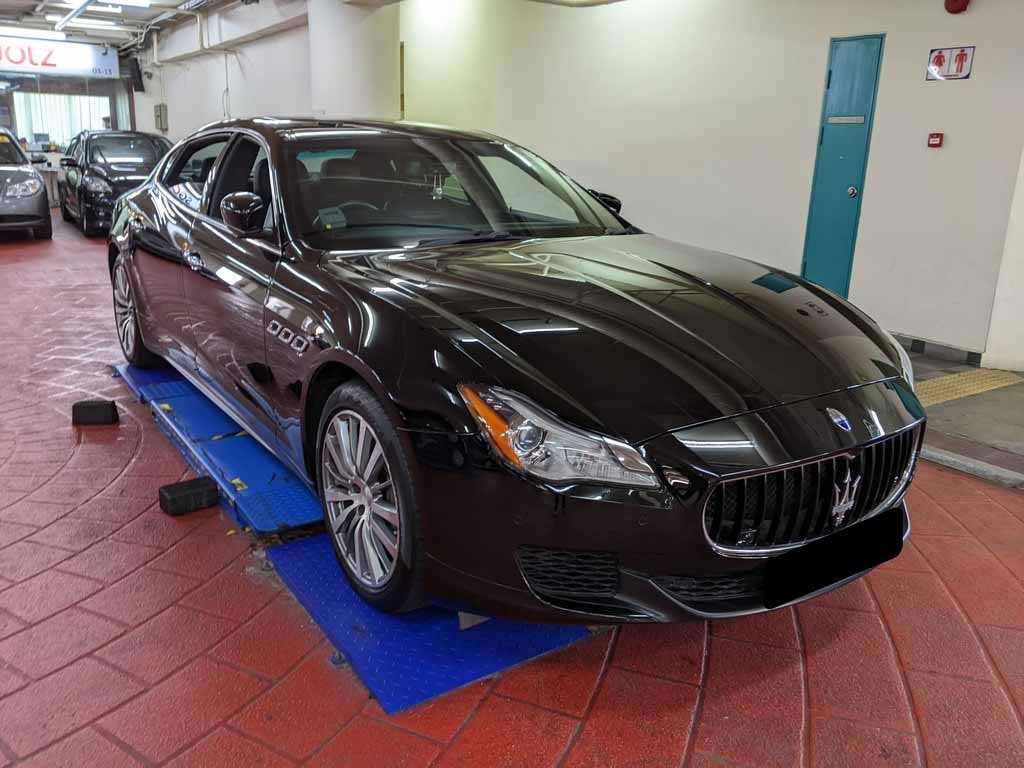 Maserati Quattroporte