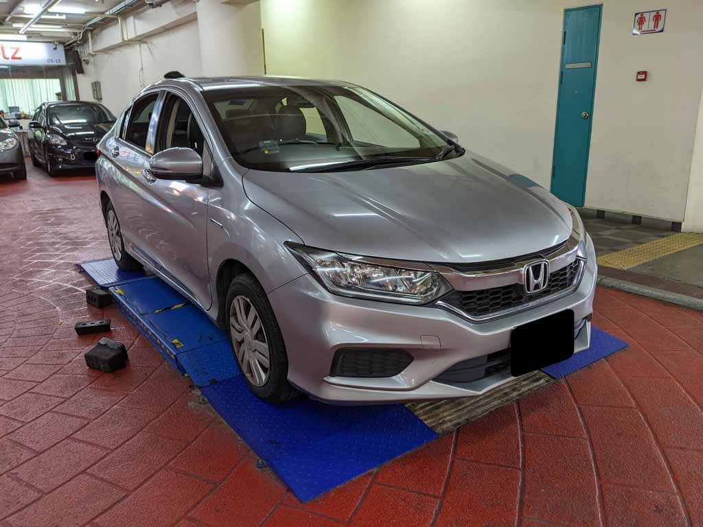 Honda Grace 1.5dx Auto (Hybrid)