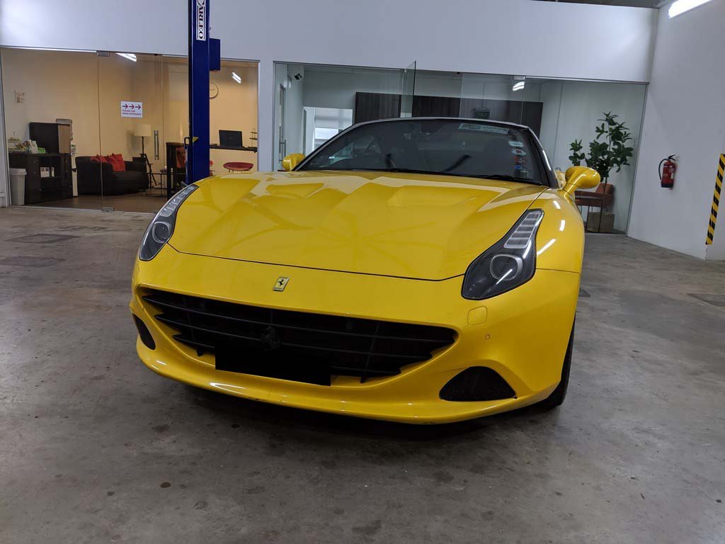 Ferrari California T