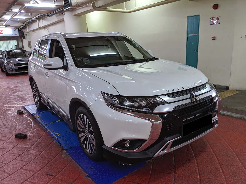 Mitsubishi Outlander 2.0 CVT