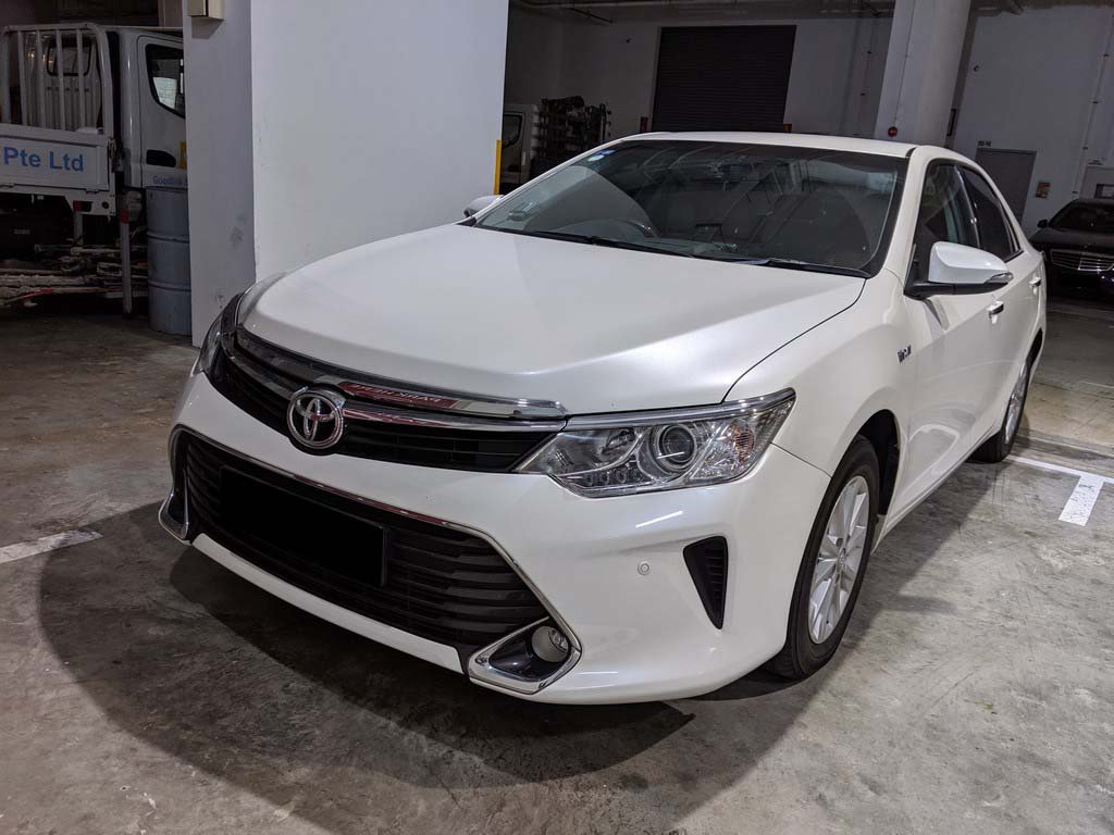 Toyota Camry 2.0 Auto