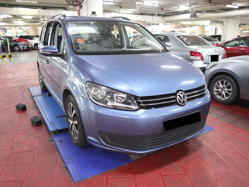 Volkswagen Touran 1.4L A TSI(COE Till 06/2026)
