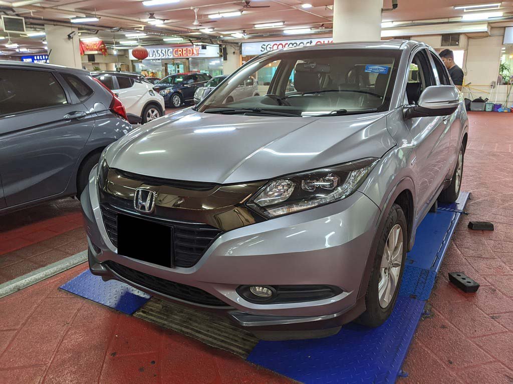 Honda Vezel 1.5x Auto (Hybrid)