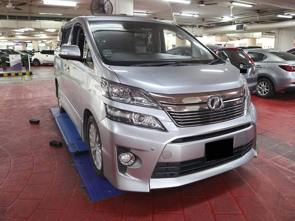 Toyota Vellfire 2.4Z A