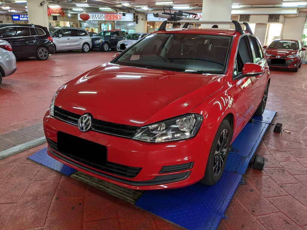 Volkswagen Golf 1.2 TSI AT