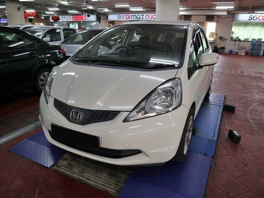 Honda Fit 1.3G A (COE Till 12/2023)