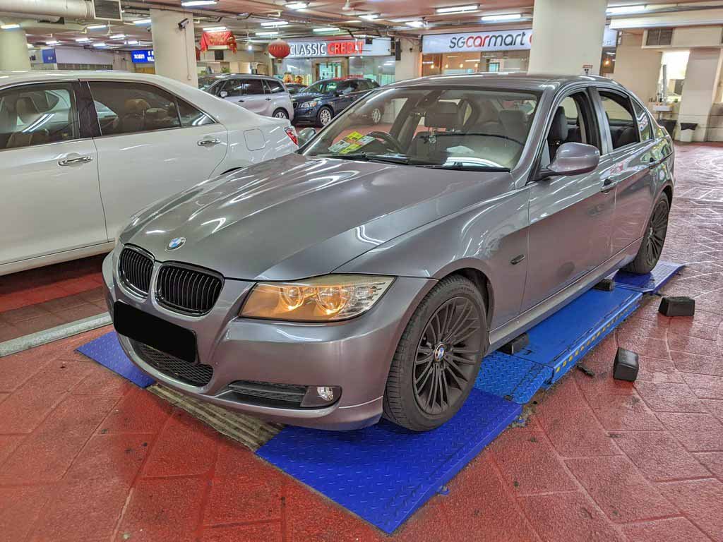 BMW 320I AT 2.0L Abs (COE TILL 02/2029)