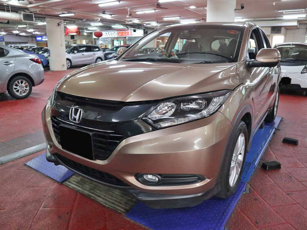 Honda Vezel 1.5X CVT