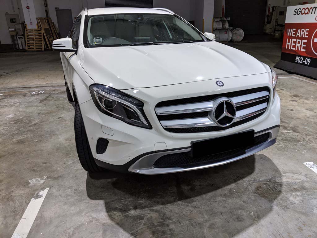 Mercedes Benz Gla180 (r18 Bi)
