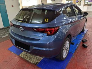 Opel Astra HB 1.4 AT