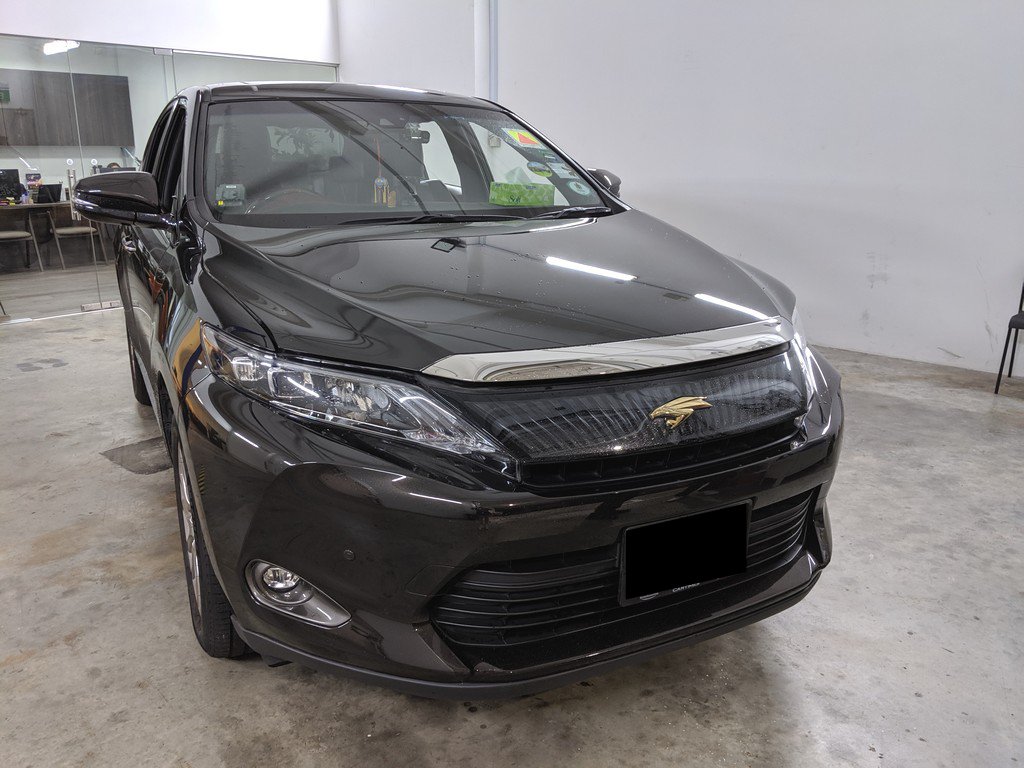 Toyota Harrier Premium 2.0 Cvt