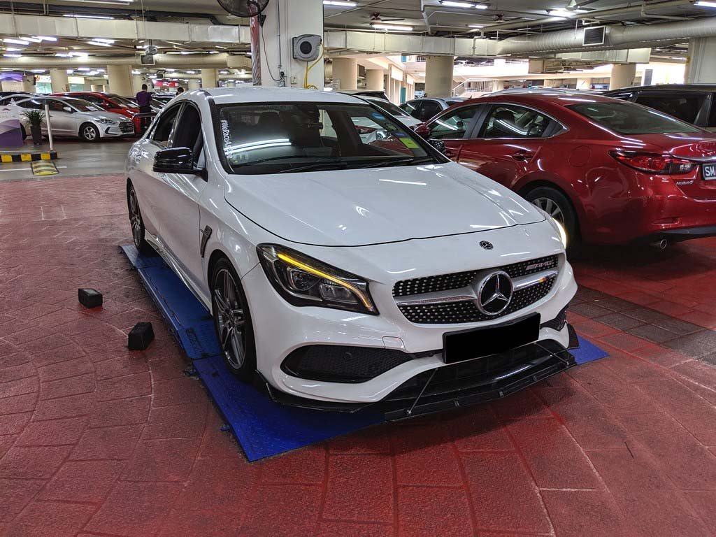 Mercedes Benz CLA 180 AMG Line Edition