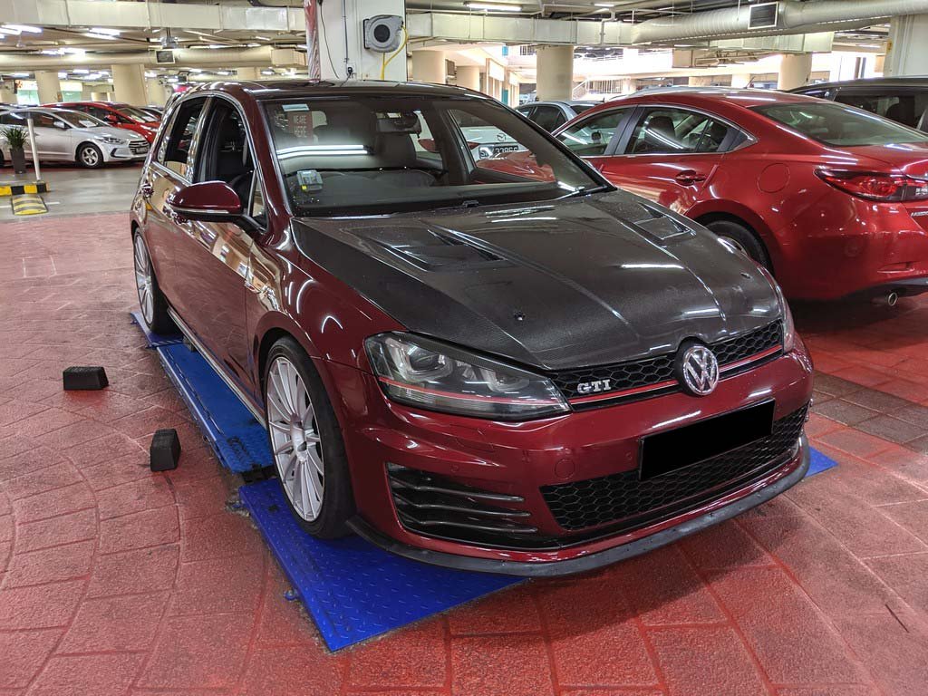Volkswagen Golf GTI 2.0 TSI 5G19TY