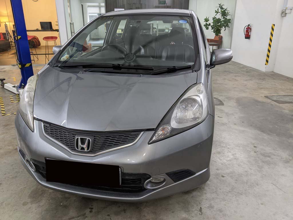 Honda Jazz 1.5l At Abs D/ab Hid 2wd 5dr (COE Till 11/2023)
