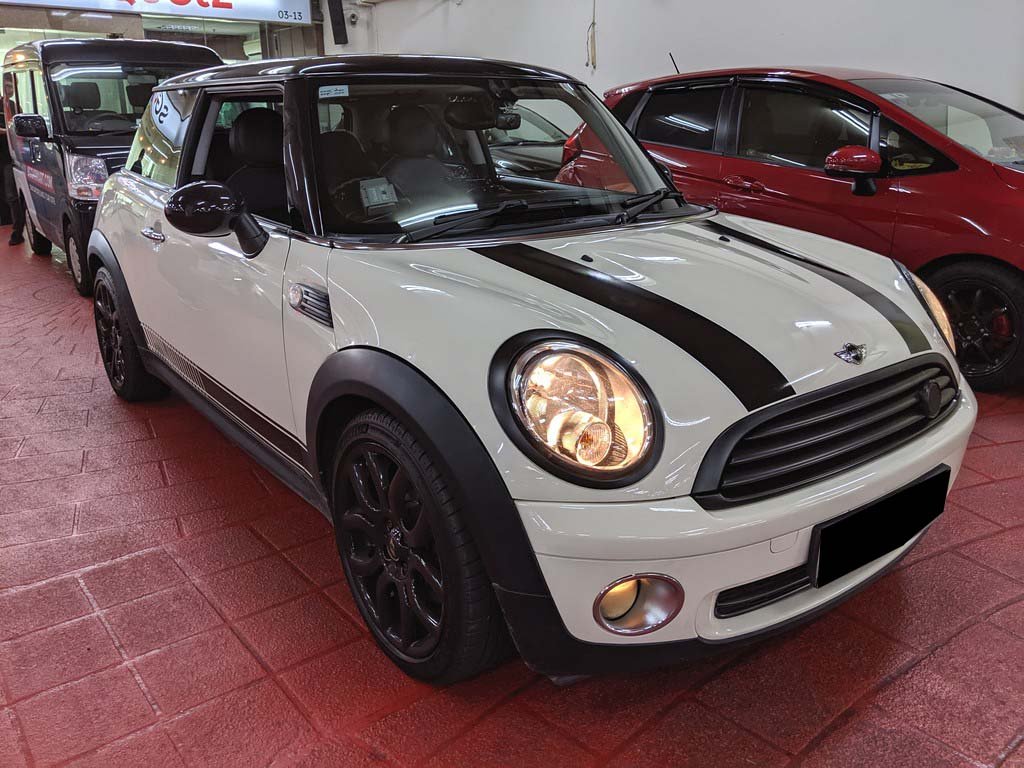 Mini Cooper 1.6A (COE Till 08/2028)