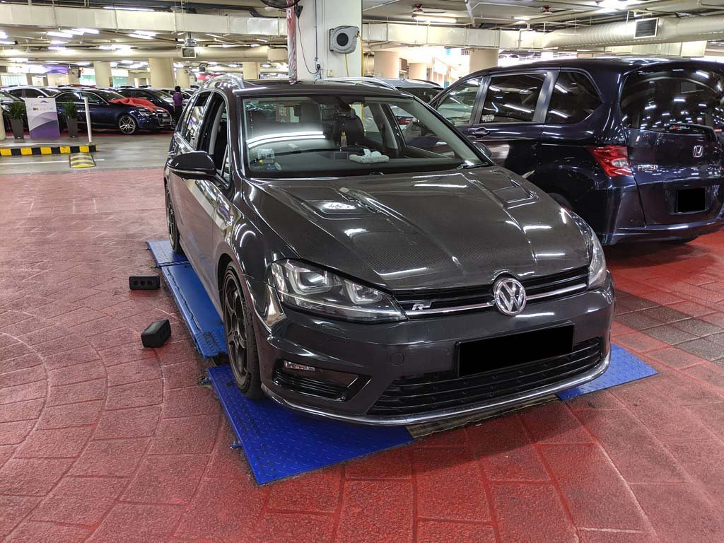 Volkswagen Golf Variant R-Line 1.4A TSI SR