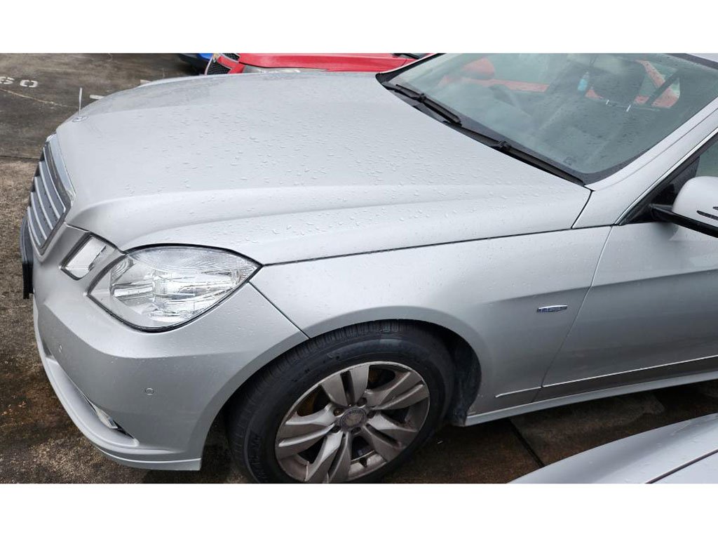 Mercedes Benz E200 Cgi A (COE Till 04/2030)