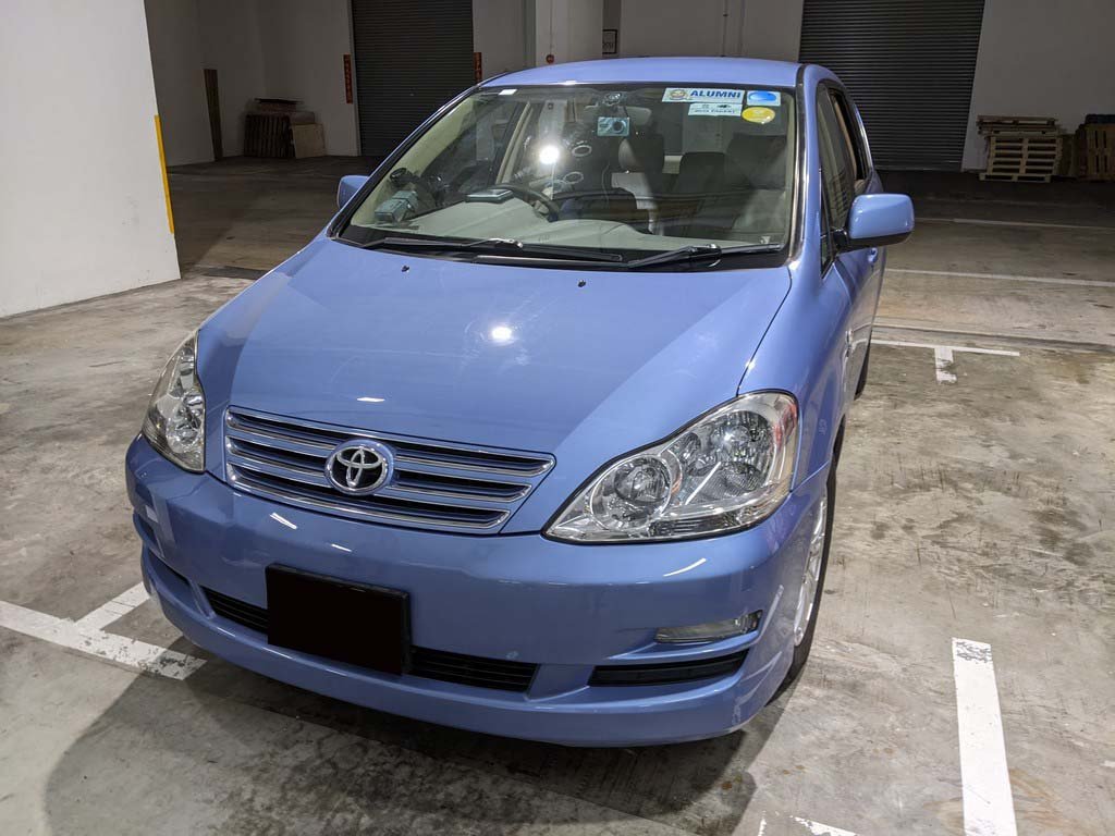 Toyota Picnic Auto W/o Roof Rack (COE Till 03/2029)