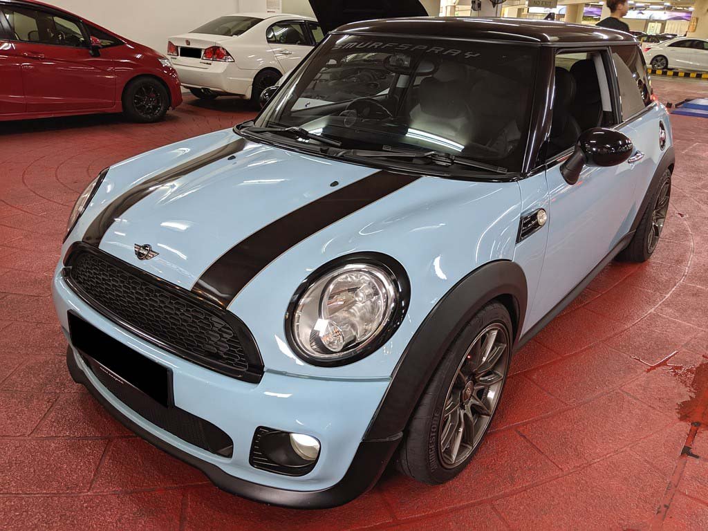 Mini Cooper 1.6A (COE Till 03/2029)