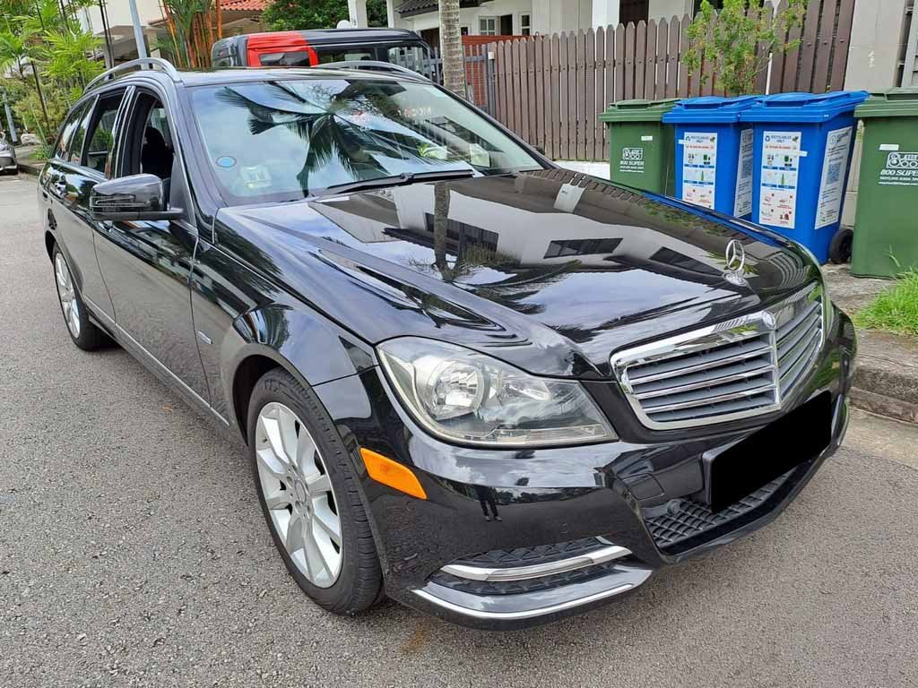 Mercedes Benz C 200 CGI (COE TILL 02/2032)