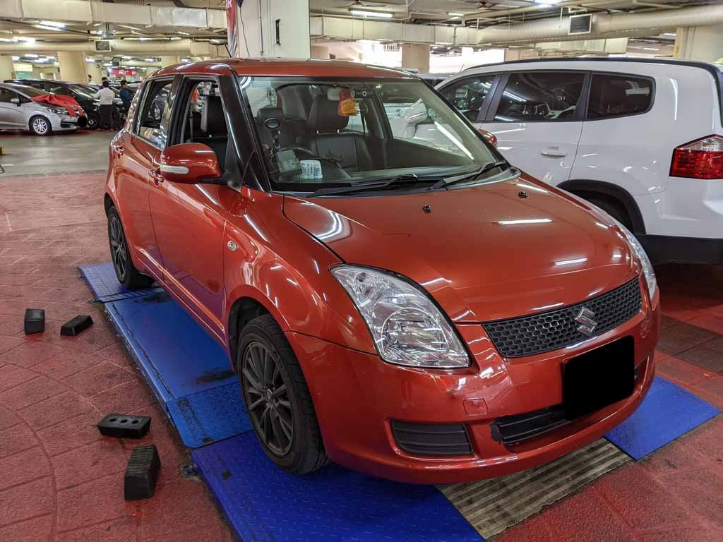 Suzuki Swift 1.3 AT (COE TILL 12/2023)