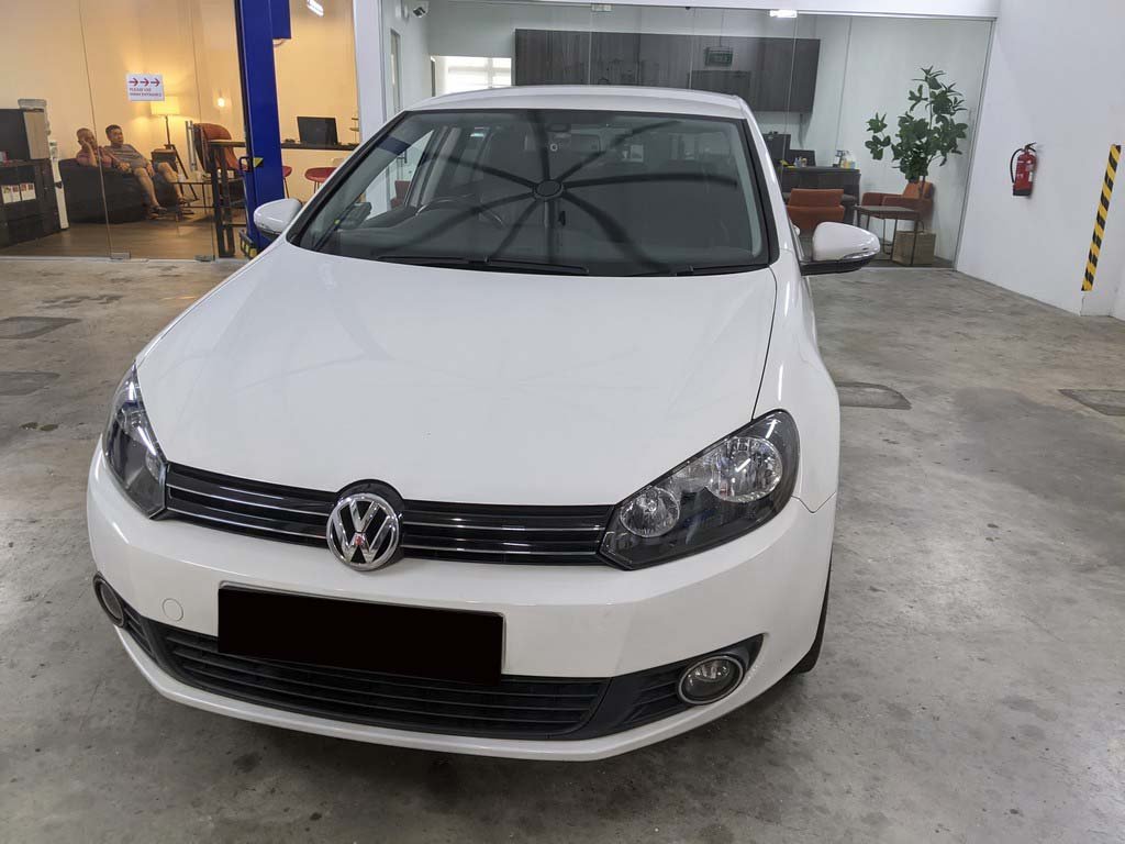 Volkswagen New Golf 1.4 At 5k13g5 (COE Till 05/2029)