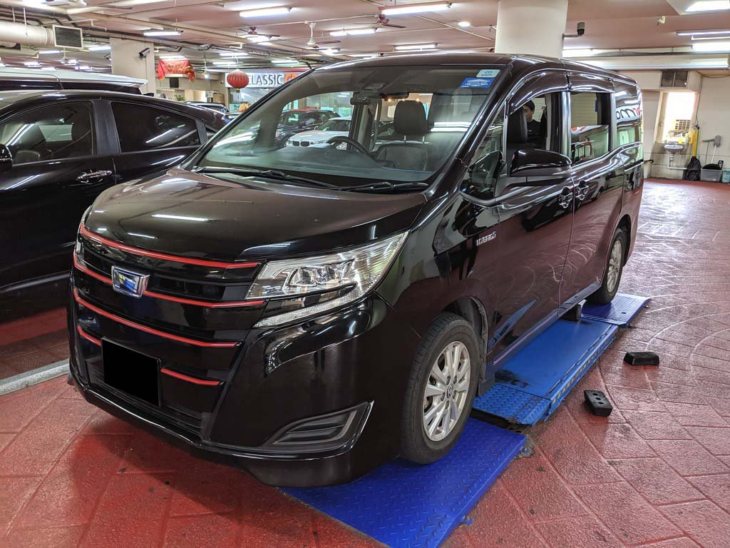 Toyota Noah 7 Seater 1.8X CVT (Hybrid)