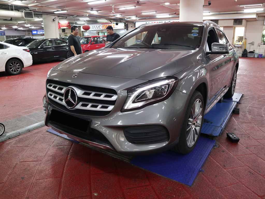 Mercedes Benz GLA180 AMG Line Auto
