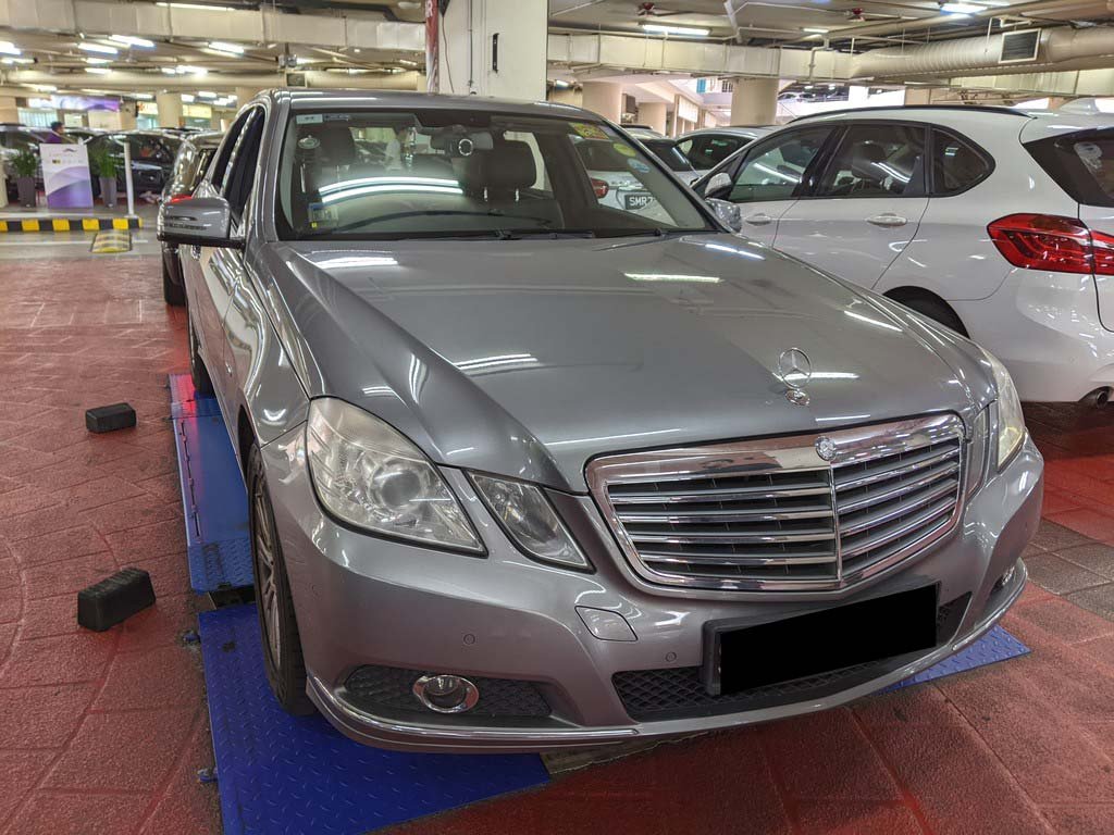 Mercedes Benz E 250cgi (COE Till 01/2030)