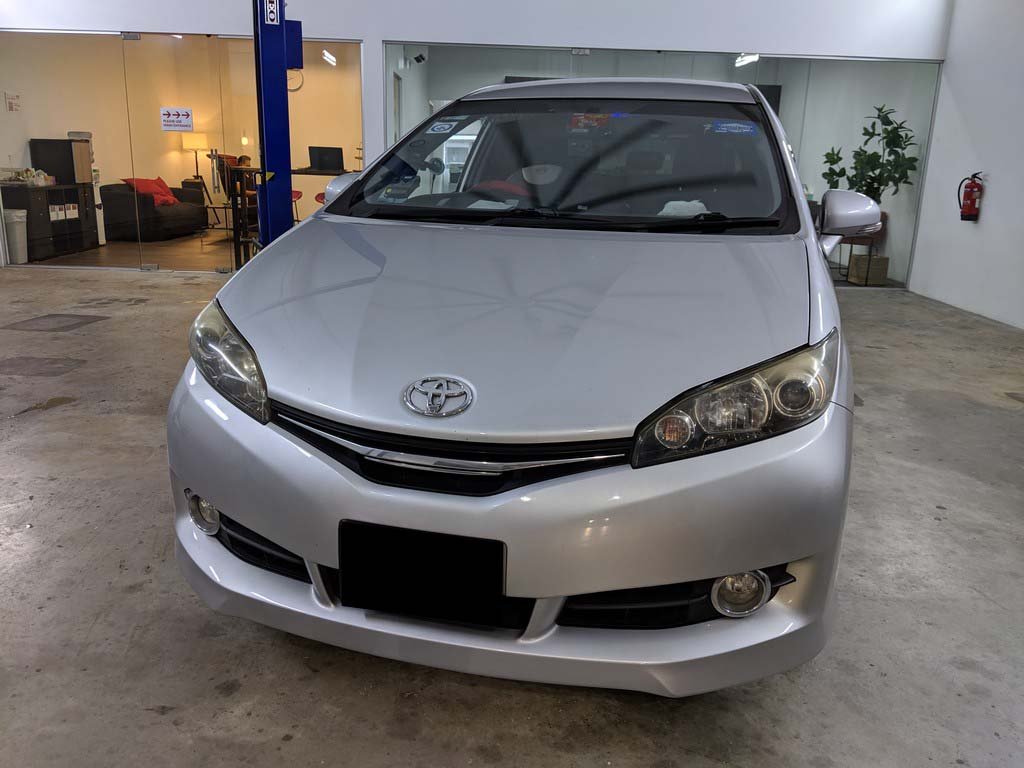 Toyota Wish 1.8 Cvt