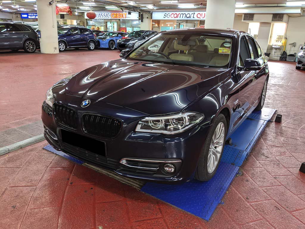 BMW 520I AT D/Ab 2WD 4DR LED NAV